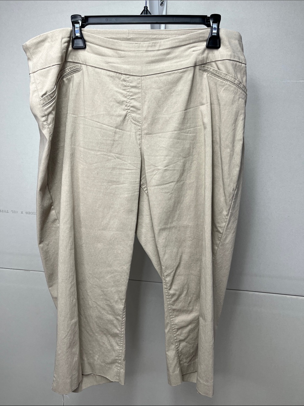 Westbound Beige Cropped High-Waist Pants
